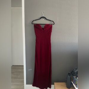 Zara Strapless Velvet Dress in Deep Red